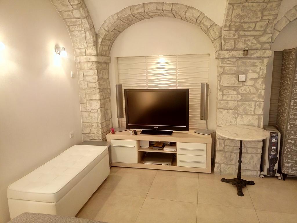 Apartment Zemun Old Town Center Белград Экстерьер фото