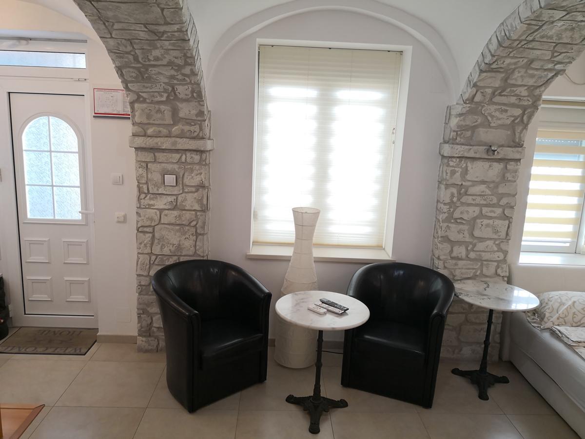 Apartment Zemun Old Town Center Белград Экстерьер фото